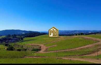 Imagem: O terreno à venda possui e está localizado em Jardim Dos