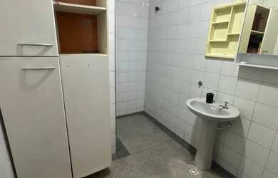 Imagem 14: Salão no piso superior para locação no Jardim Maringá!