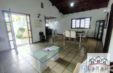 Imagem: A casa em condomínio possui 3 Dormitórios, 3 Banheiros, 4