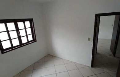 Imagem 9: Alugo casa no Rau. 240m² de Área, 3 Vagas na garageme3 Dormitórios