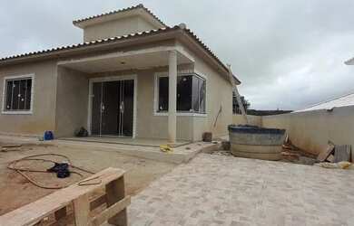 Imagem: A casa possui 2 Dormitórios, 2 Banheiros, 65m² de Área e