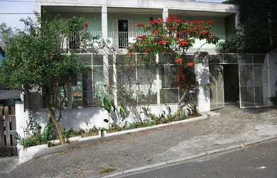 Imagem 1: Casa para venda possui 205 metros quadrados com 3 quartos em Jaguaré - São Paulo - SP