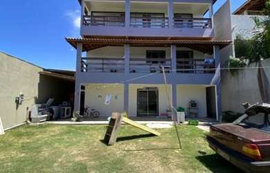 Imagem: A casa possui 2 Dormitórios, 2 Banheiros, 5 Vagas na garagem