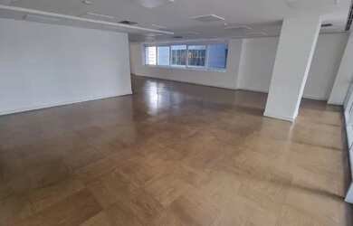 Imagem 14: Andar corporativo para locação na Avenida Paulista próximo ao metrô