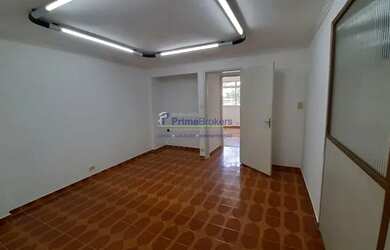 Imagem: O depósito possui 94m² de Área e está localizado em Vila