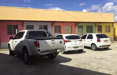 Imagem: A kitnet possui 1 Dormitório, 1 Banheiro, 1 Vaga na garagem