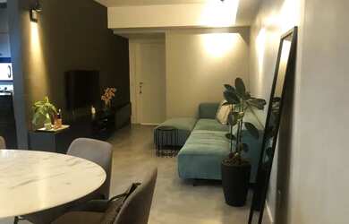 Imagem: O apartamento possui 2 Dormitórios, 1 Banheiro, 2 Vagas na