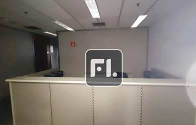 Imagem 2: Conjunto, 886m² - venda por R$ 8.400.000 ou aluguel por R$ 48.000/mês...