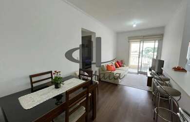 Imagem: O apartamento possui 2 Dormitórios, 1 Banheiro, 2 Vagas na