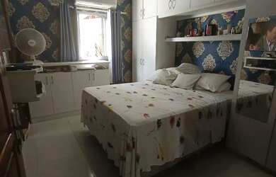 Imagem: A casa possui 4 Dormitórios, 4 Banheiros, 2 Vagas na garagem