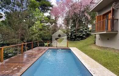 Imagem: A casa à venda possui 3 Dormitórios, 4 Banheiros e 175m²