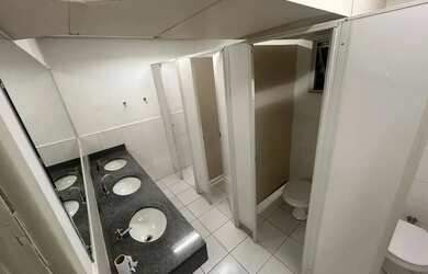 Imagem 7: Ponto comercial/Loja/Box para aluguel com 555 metros quadrados