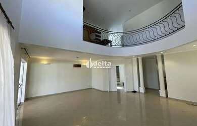 Imagem 15: Casa residencial com 4 suítes, Bairro Morada da Colina - Uberlândia