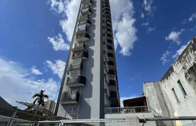 Imagem: O apartamento possui 4 Dormitórios, 3 Banheiros, 1 Vaga na