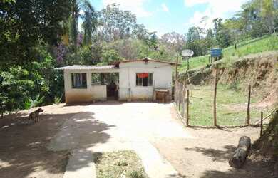 Imagem: O terreno possui 5.000m² de Área e está localizado em Juquitiba