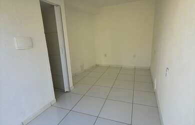 Imagem: A casa possui 1 Dormitório, 1 Banheiro, 35m² de Área e está