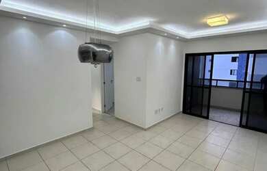 Imagem: O apartamento possui 3 Dormitórios, 2 Banheiros, 2 Vagas na