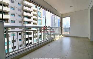 Imagem: O apartamento possui 2 Dormitórios, 2 Banheiros, 2 Vagas na