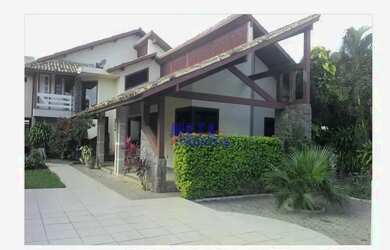 Imagem: A casa em condomínio possui 4 Dormitórios, 4 Banheiros, 5