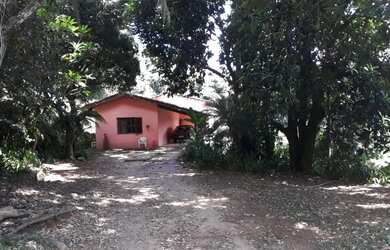 Imagem: A casa possui 5 Dormitórios, 5 Banheiros, 5 Vagas na garagem