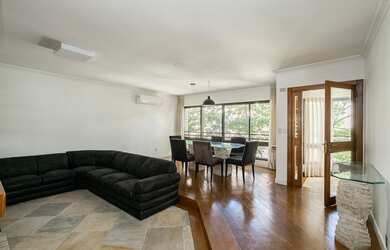 Imagem: O apartamento possui 3 Dormitórios, 4 Banheiros, 2 Vagas na