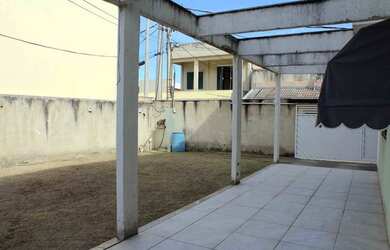 Imagem 5: Casa Contemporânea 4Q c/ Quintal (270 m²) - Est. do Moinho