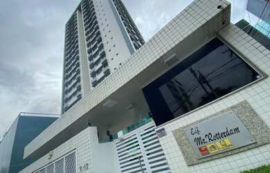 Imagem: O apartamento possui 1 Dormitório, 1 Banheiro, 1 Vaga na garagem