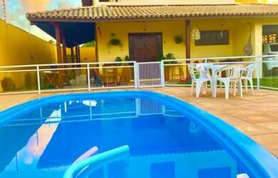 Imagem: A casa em condomínio possui 5 Dormitórios, 4 Banheiros, 5