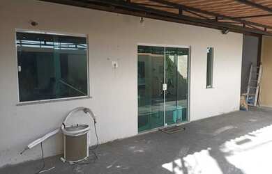 Imagem 2: Casa na Aruana 60180. Piscina, 200m² de Área, 1 Vaga na garageme4 Dormitórios