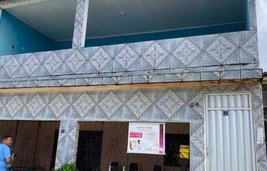 Imagem: A casa possui 3 Dormitórios, 3 Banheiros, 1 Vaga na garagem