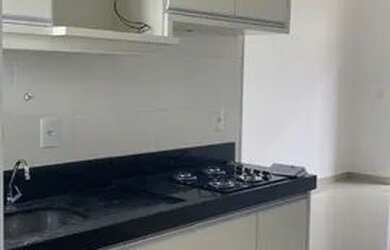 Imagem: O apartamento possui 2 Dormitórios, 2 Banheiros, 2 Vagas na