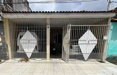 Imagem: A casa possui 2 Dormitórios e está localizado em Ceilândia