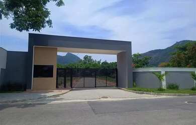 Imagem: O terreno possui 180m² de Área e está localizado em Vargem