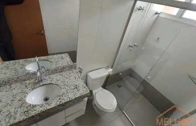 Imagem: O apartamento possui 3 Dormitórios, 2 Banheiros, 2 Vagas na