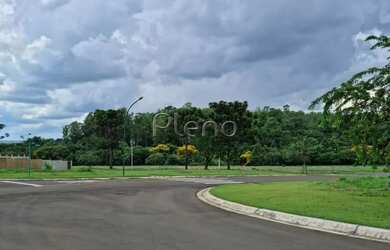 Imagem: O terreno possui 1.238m² de Área e está localizado em Jaguariúna