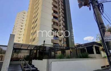 Imagem: O apartamento possui 4 Dormitórios, 2 Banheiros, 3 Vagas na