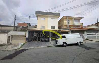 Imagem: A casa possui 3 Dormitórios, 2 Banheiros, 2 Vagas na garagem