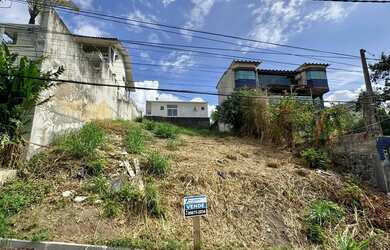 Imagem: O terreno possui 360m² de Área e está localizado em Camboinhas