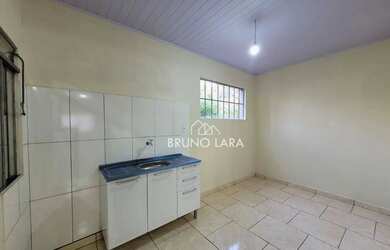 Imagem 10: Casa disponível para locação no bairro Padre Eustáquio - Igarapé/MG