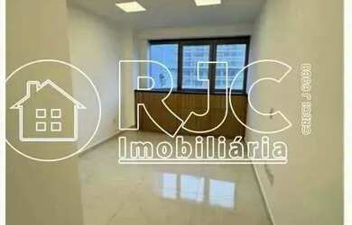 Imagem: O depósito possui 1 Vaga na garagem, 20m² de Área e está