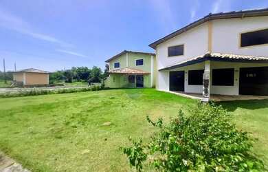 Imagem 7: Village com 02 Suítes mais 01 cômodo reversível no térreo em Condomínio....