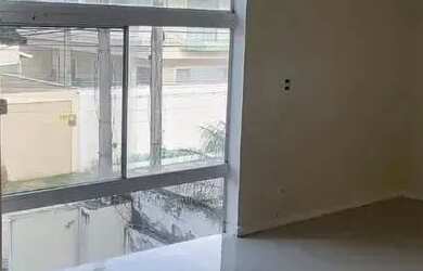 Imagem 15: IVS IMOBILIARIA ALUGA TRIPLEX EM VARGEM GRANDE