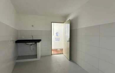 Imagem: A casa possui 1 Dormitório, 1 Banheiro, 35m² de Área e está