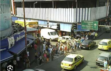 Imagem: O depósito à venda possui e está localizado em Madureira