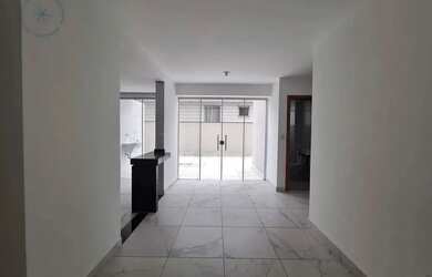 Imagem: O apartamento possui 2 Dormitórios, 2 Banheiros, 2 Vagas na