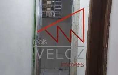 Imagem: A kitnet possui 1 Banheiro, 36m² de Área e está localizado