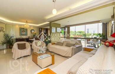 Imagem: O apartamento possui 3 Dormitórios, 2 Banheiros, 2 Vagas na