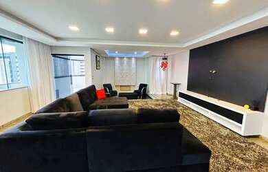 Imagem: O apartamento possui 3 Dormitórios, 4 Banheiros, 4 Vagas na