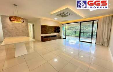 Imagem: O apartamento possui 4 Dormitórios, 5 Banheiros, 3 Vagas na