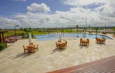 Imagem: A casa em condomínio possui 5 Dormitórios, 2 Banheiros, 4